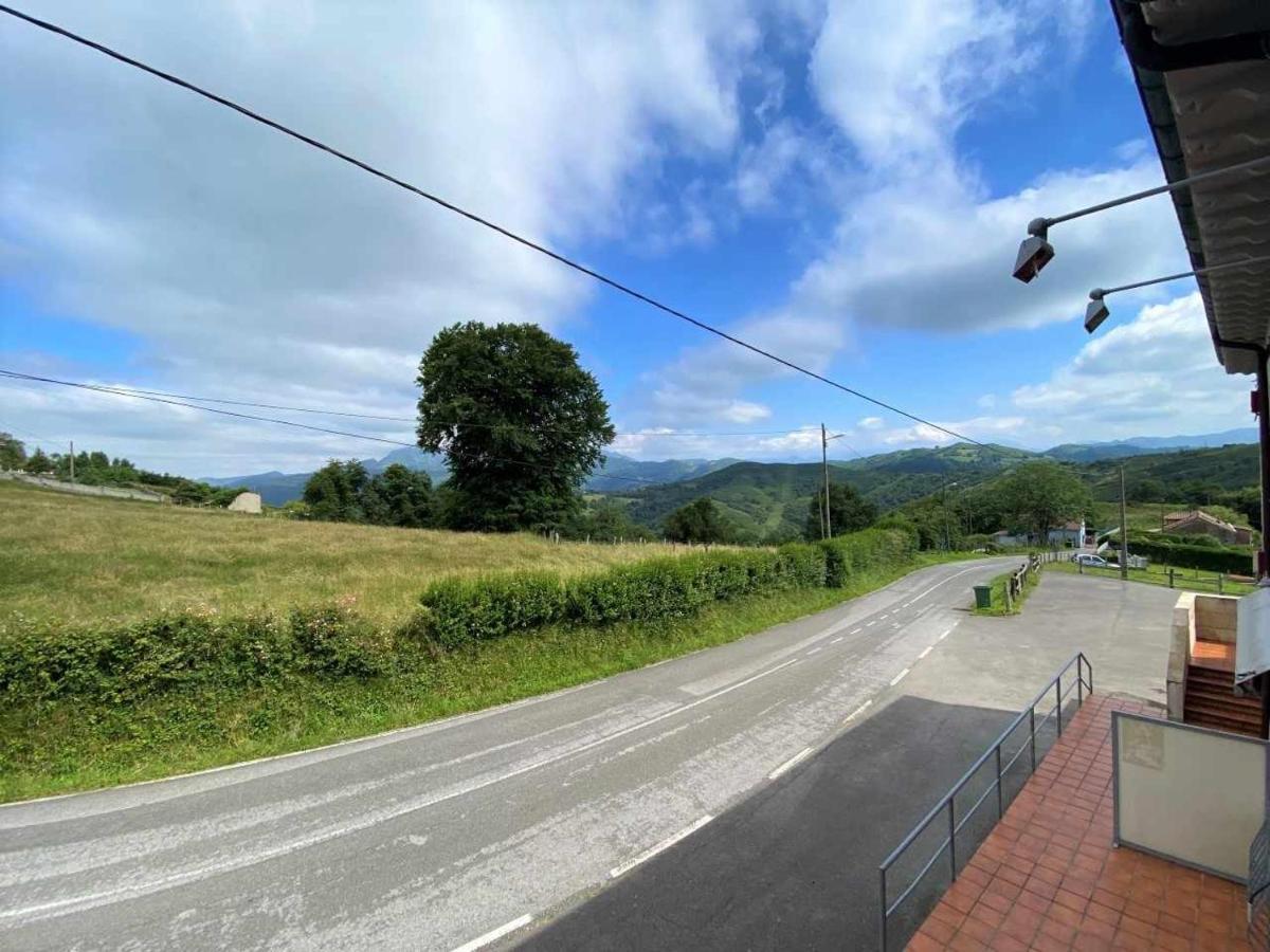 Casa Noval Zona Rural En El Centro De Asturias Apartment Bimenes Luaran gambar
